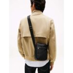 Tommy Hilfiger AM0AM13493-BDS Τσάντα Χιαστί Μαύρη Tommy Hilfiger AM0AM13493-BDS Τσάντα Χιαστί Μαύρη