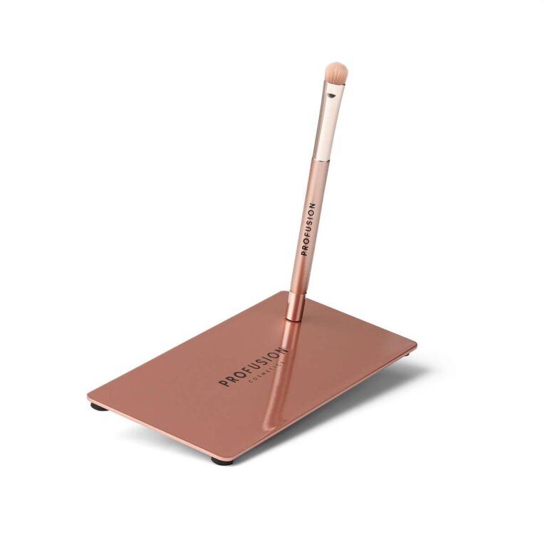 Profusion Magnetix Display Stand & Eyeshadow Brush